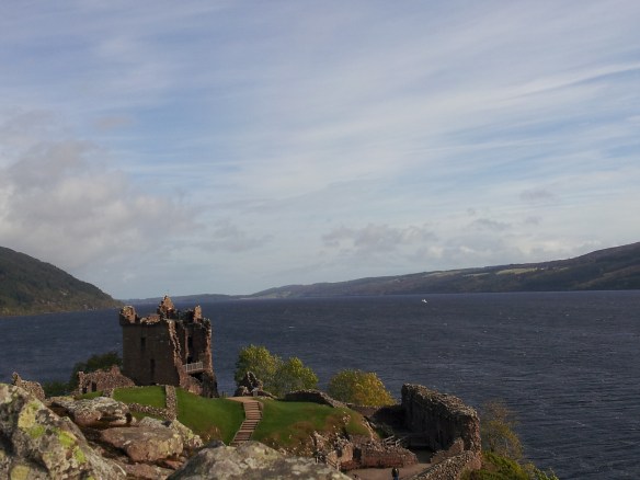 I told you that next time you saw this, it would be a picture by me. Here ya go! This is Urquhart Castle from the citadel with the loch in the background.