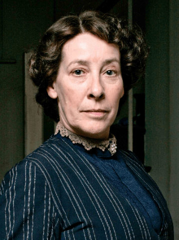 Oh good heavens, I've no time to discuss the vagaries of the British stock market. I must find an underservant who won't break the china. 